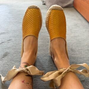 Sam Edelman Mustard Espadrille Flats